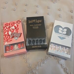 Red Aspen 3 Nail Acrylic Bundle Black Red Pink & White Valentine Play For Love